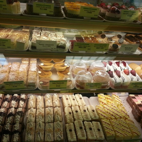 Fay Da Bakery Forest Hills Forest Hills, NY