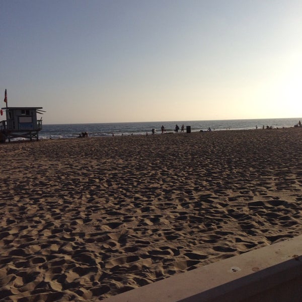 6/30/2014 tarihinde Waukena K.ziyaretçi tarafından Coral Beach Cantina'de çekilen fotoğraf