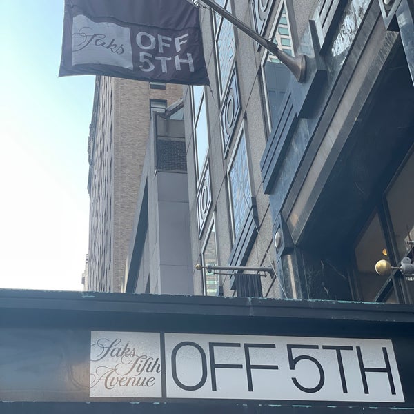 SAKS OFF 5th FIFTH AVENUE OUTLET 362 Ninth NYC NY Brass Store Corp Office  Sign