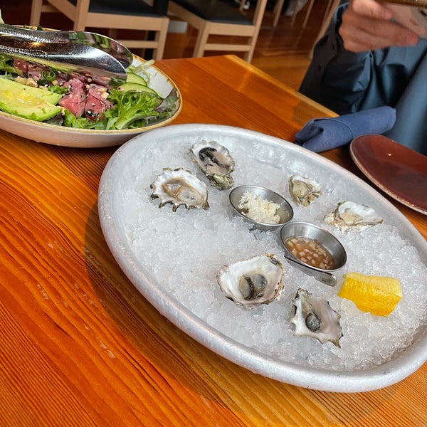 รูปภาพถ่ายที่ Southpark Seafood &amp; Oyster Bar โดย Okutani T. เมื่อ 3/25/2024