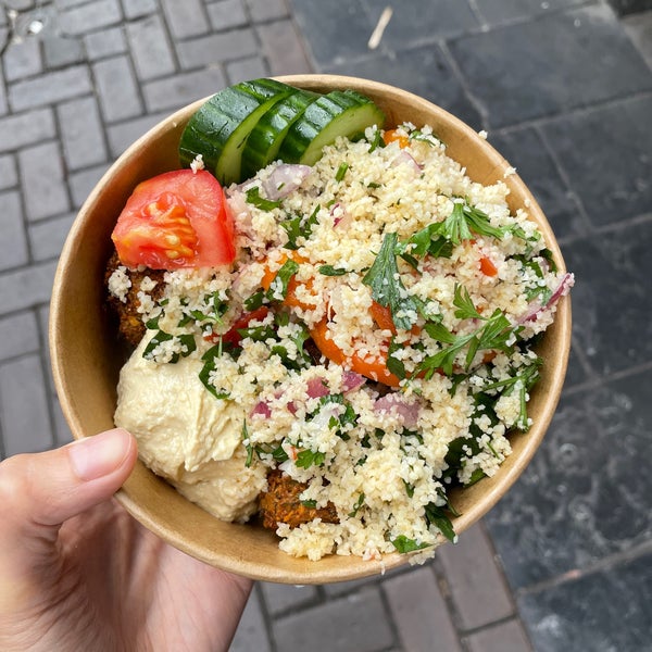 Maoz Vegetarian Vegan and Vegetarian Restaurant in Kuip