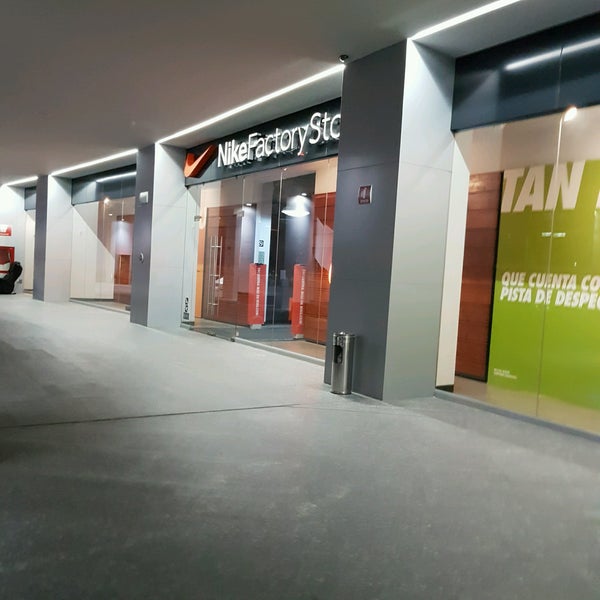 Nike plaza citadella san luis hotsell potosi