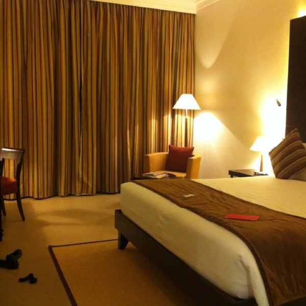 7/12/2013에 Manon H.님이 Mafraq Hotel Abu Dhabi에서 찍은 사진