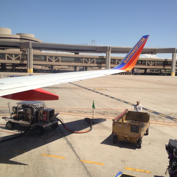 Photo taken at Phoenix Sky Harbor International Airport (PHX) by Holly O. on 5/10/2013