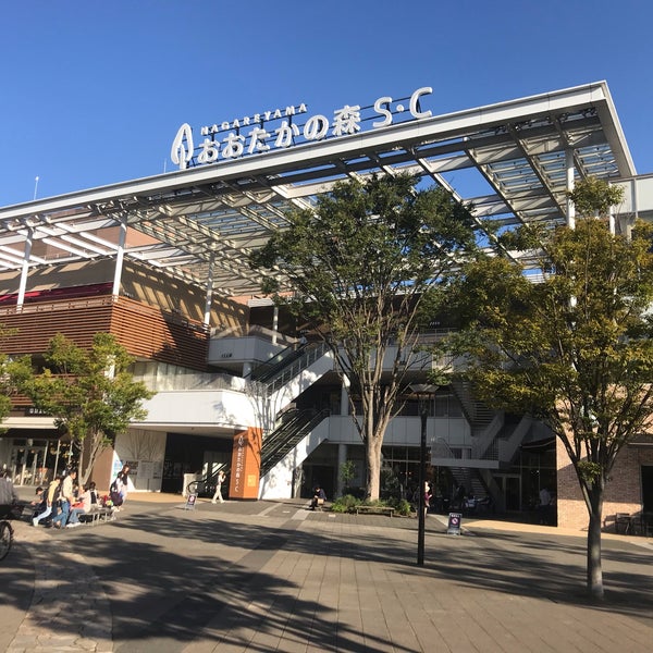 流山おおたかの森駅南口都市広場 流山市の広場