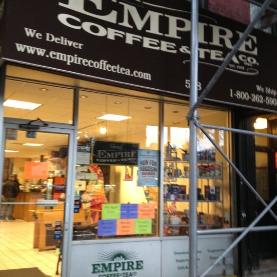 Foto diambil di Empire Coffee &amp; Tea oleh George H. pada 10/28/2012
