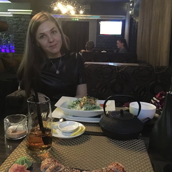 Foto scattata a Black Taverna Lounge da Руслан С. il 1/19/2015
