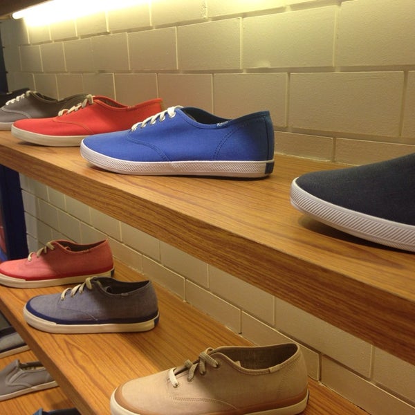 Photos at Keds Shoe Store in Cebu City