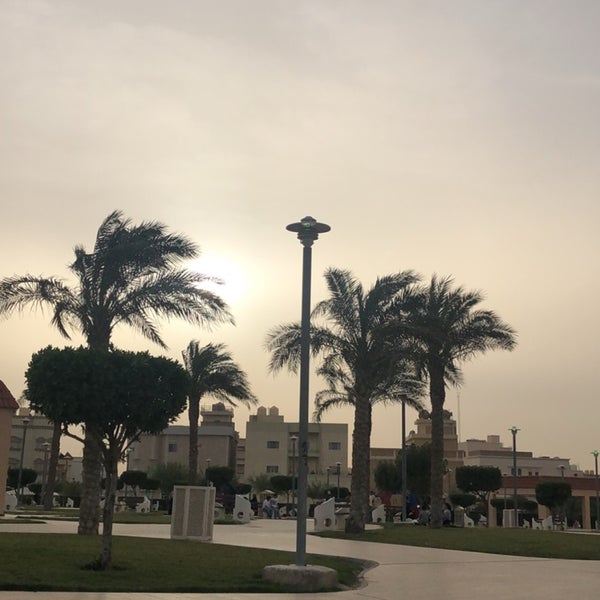 حديقة اشبيليه اشبيلية 120 Visitors