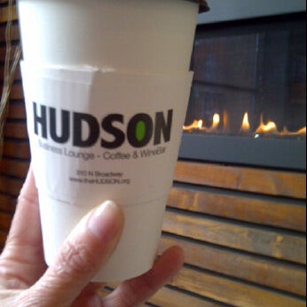 Photo taken at Hudson Business Lounge by Jill K. on 1/13/2013