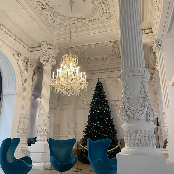 Foto scattata a Motel One Wien-Staatsoper da Melis Y. il 12/30/2021