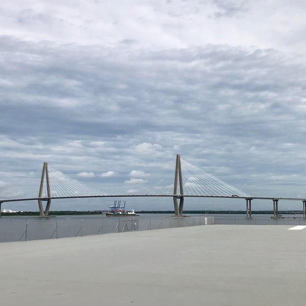 รูปภาพถ่ายที่ Arthur Ravenel Jr. Bridge โดย Lynn A. เมื่อ 9/13/2022