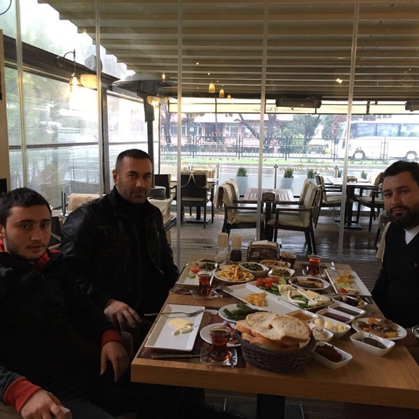 Foto diambil di Kahve Diyarı oleh Kadir E. pada 1/23/2016