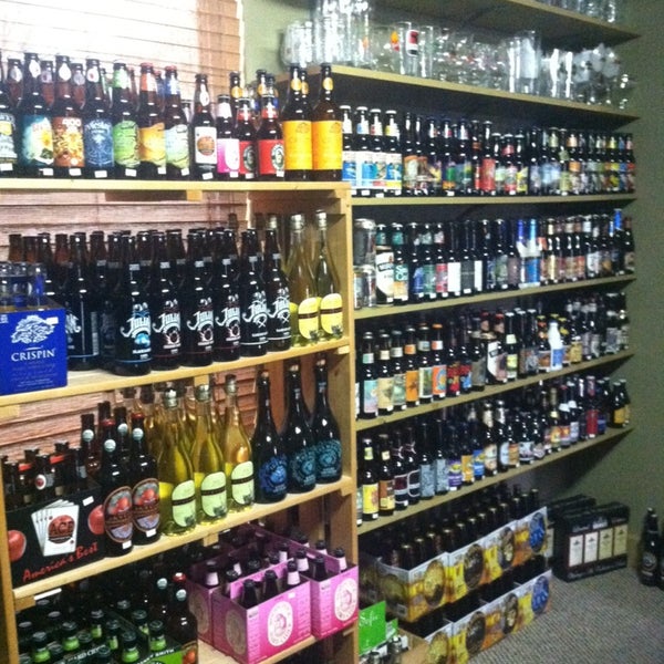 Wines & Wares Wine Store in Jacksonville