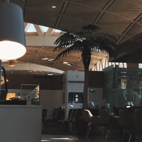 10/25/2023에 AH ALTAMIMI• 🦦님이 킹 칼리드 국제공항 (RUH)에서 찍은 사진