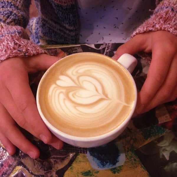9/14/2013にMeg M.がDessert Oasis Coffee Roastersで撮った写真