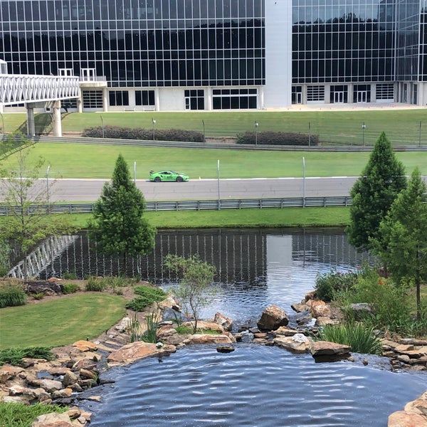 Foto tomada en Barber Vintage Motorsports Museum  por Grace O. el 7/6/2019