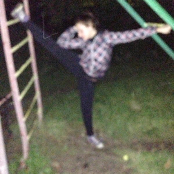 Игрушечная школа из коробки. Этикетка на коробке с товаром. Зависшие коробки и шк. Зависшие коробки и шк. Почтовый ящик из картонной коробки.