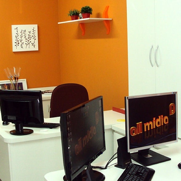 Photos At All Midia Auxiliadora Plinio Brasil Milano