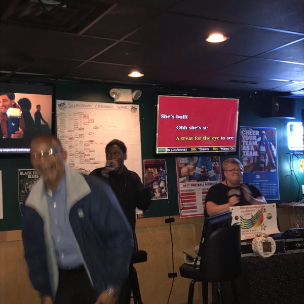 Photo taken at The Pub in Gahanna by kim r. on 11/16/2017