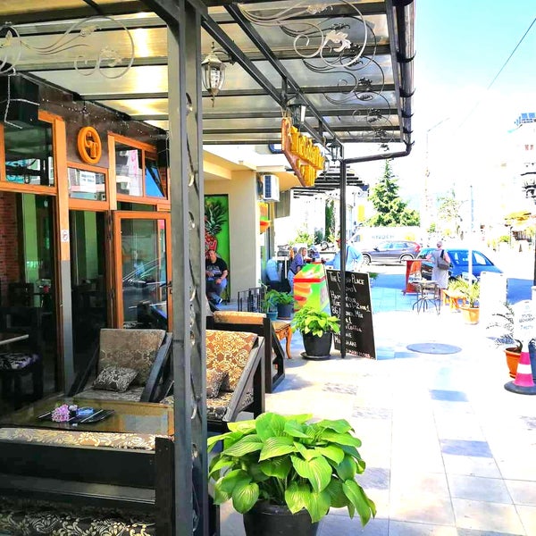 Place p. Place p. Place p. картинка памятник крузенштерну в санкт петербурге. четыре “р” маркетинга — product, price, place, promotion.