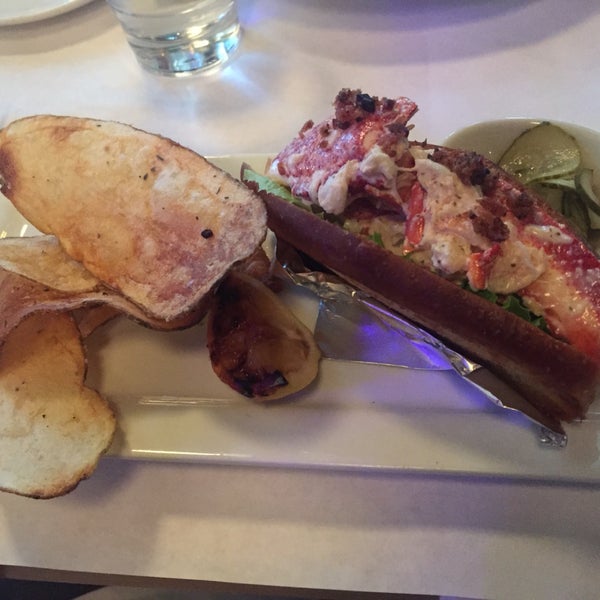 Tasty lobster roll.