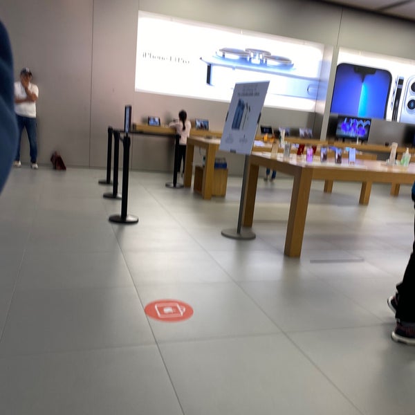 Apple online fountain gate