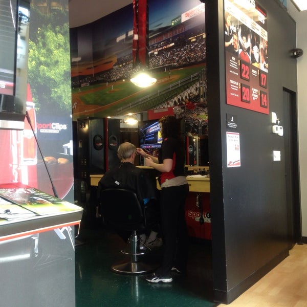 Sport Clips Haircuts of Fort Myers Gulf Coast Town Center 2 tips