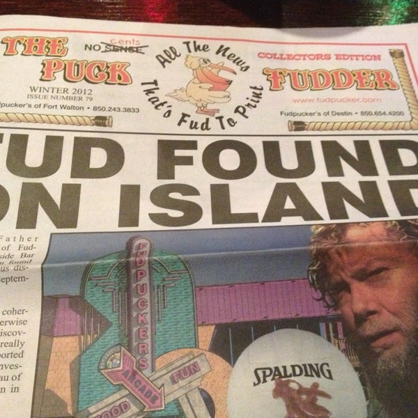 รูปภาพถ่ายที่ Fudpuckers on the Island โดย Samantha H. เมื่อ 3/11/2013