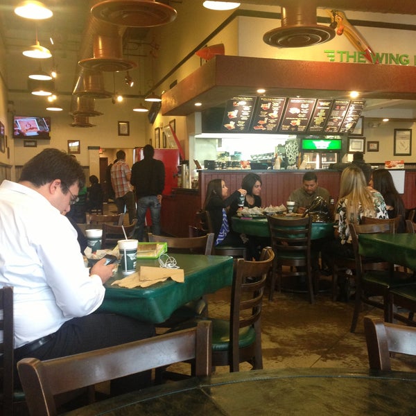 Wingstop 2405 W University Dr