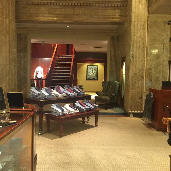 brooks brothers tower city