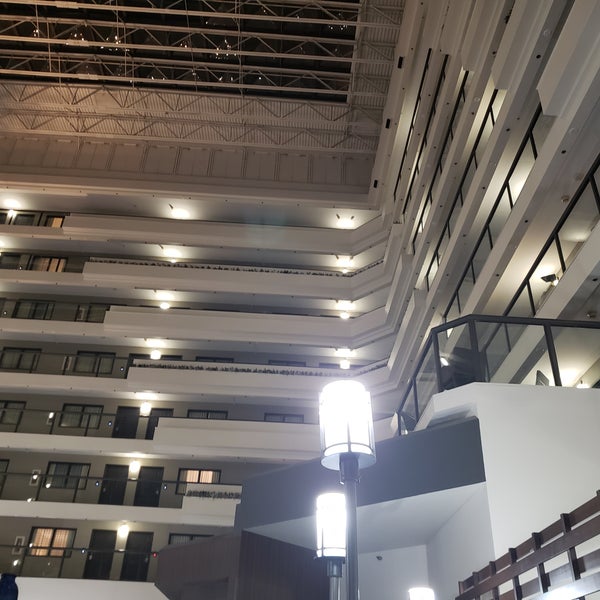 2/22/2019 tarihinde Kevin H.ziyaretçi tarafından Embassy Suites by Hilton'de çekilen fotoğraf