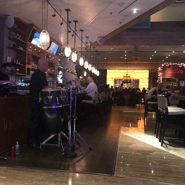 12/8/2018 tarihinde RR (.ziyaretçi tarafından Toro Toro Restaurant'de çekilen fotoğraf