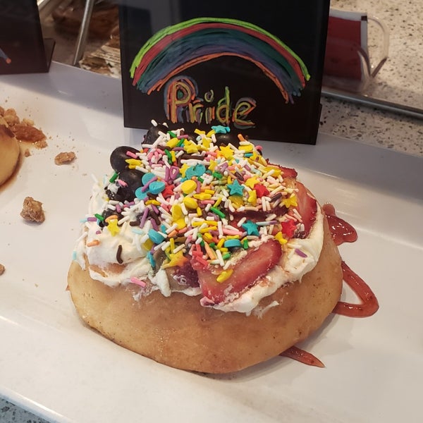 Photo taken at Cinnaholic by Paul B. on 11/16/2018
