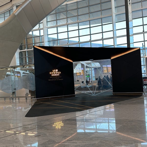 Foto diambil di Zayed International Airport (AUH) oleh A ✨ pada 4/19/2024