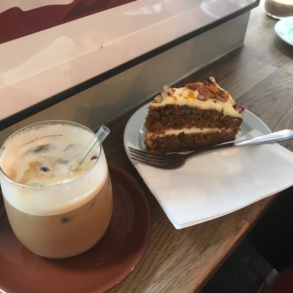 Carrot cake and ice latte