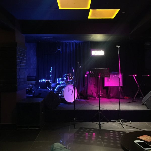 Photo taken at Noasis Jazz Club by Bahar E. on 10/19/2019