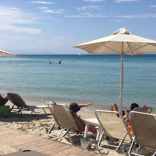 Пляж Черногории sani Beach