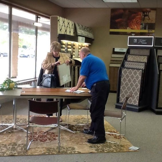 Carpetland USA Kenosha Home Service in Kenosha