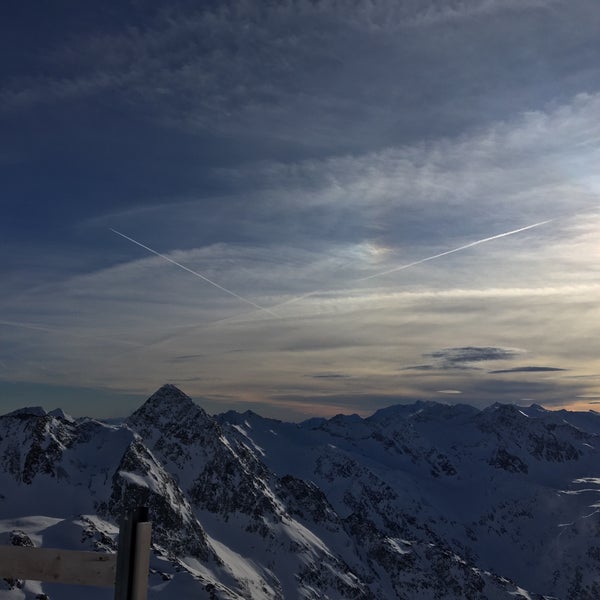 Снимок сделан в Stubaier Gletscher пользователем Alexey S. 12/26/2019