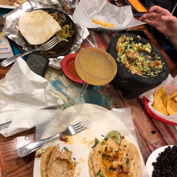 1/25/2019 tarihinde Hannah H.ziyaretçi tarafından Don Juan Mexican Bar &amp; Grill'de çekilen fotoğraf
