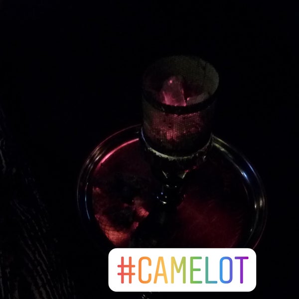 Foto diambil di Camelot Cafe &amp; Restaurant oleh Derya T. pada 3/9/2019