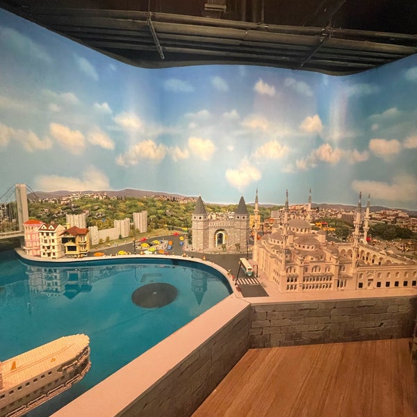 3/10/2024에 Merve Can K.님이 LEGOLAND® Discovery Centre İstanbul에서 찍은 사진