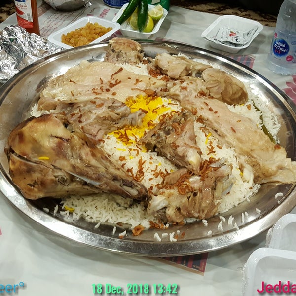 Photo taken at Seddah Restaurant&#39;s by An A. on 12/19/2018