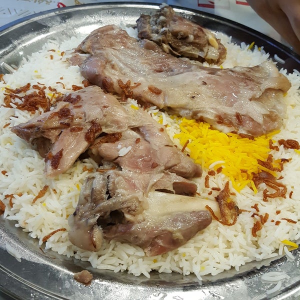 Снимок сделан в Seddah Restaurant&#39;s пользователем An A. 10/15/2018