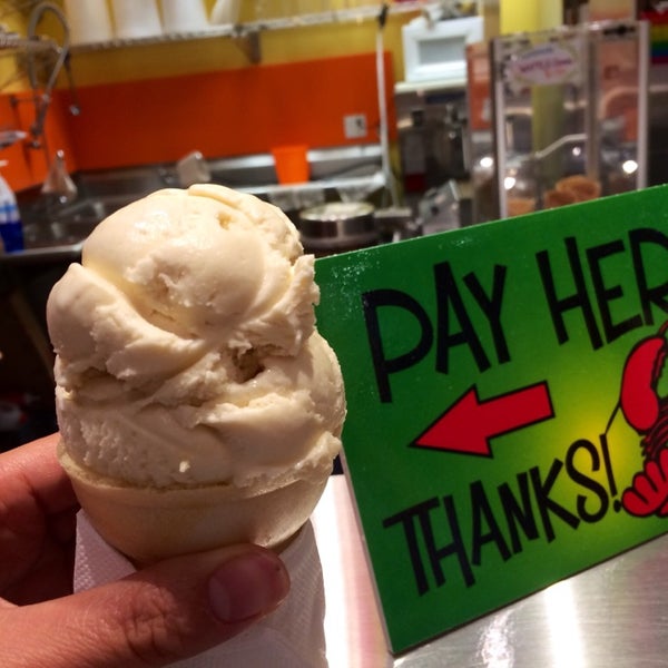 8/1/2014 tarihinde Caroline C.ziyaretçi tarafından Captain Sam&#39;s Ice Cream'de çekilen fotoğraf