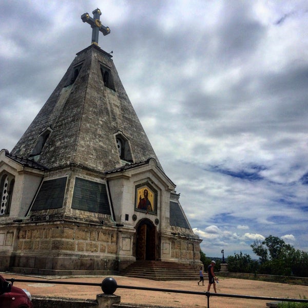 Храм памятник Шипка