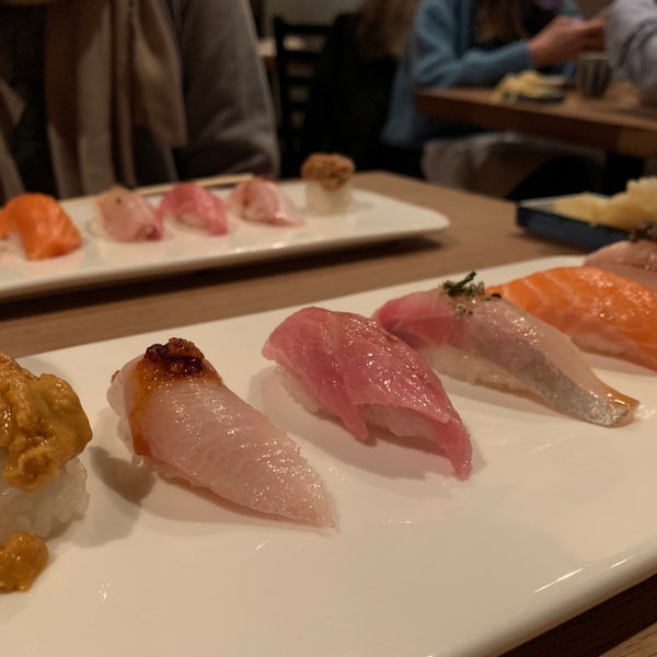 Foto tirada no(a) Sushi Dojo NYC por Jess K. em 1/19/2020