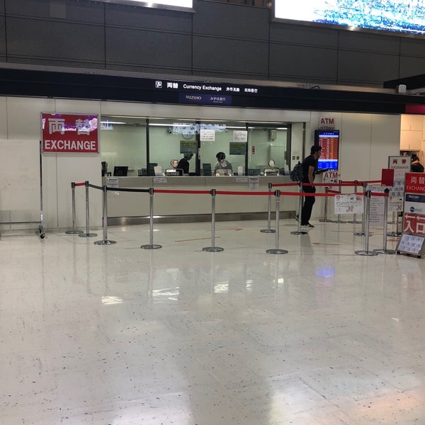 Photos At みずほ銀行 成田支店 成田市 花崎町816 2