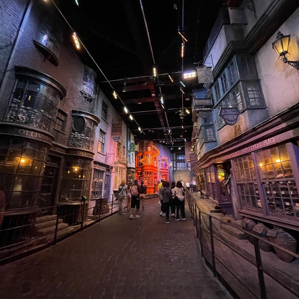 6/25/2023にمجيدがWarner Bros. Studio Tour London - The Making of Harry Potterで撮った写真
